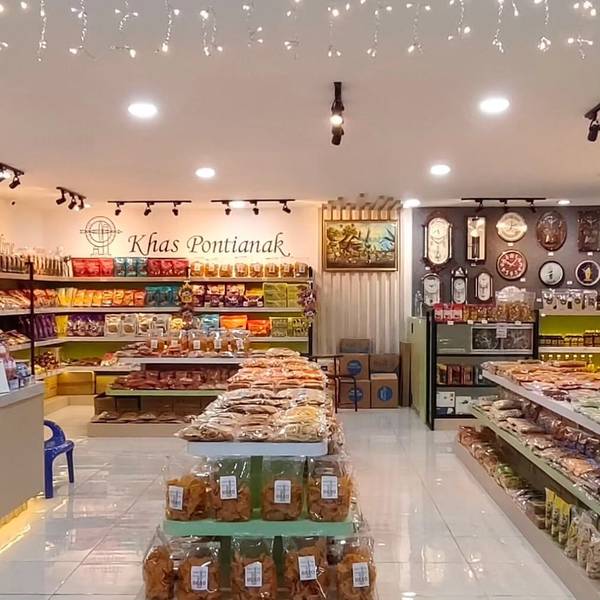 Warung Kopi di Jalan Ir Juanda: Saingan Rival Saat Citimall Datang